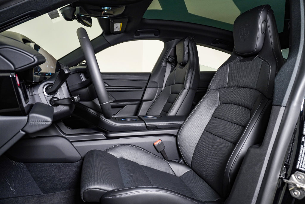 New 2026 Porsche Taycan AWD/4WD image 5