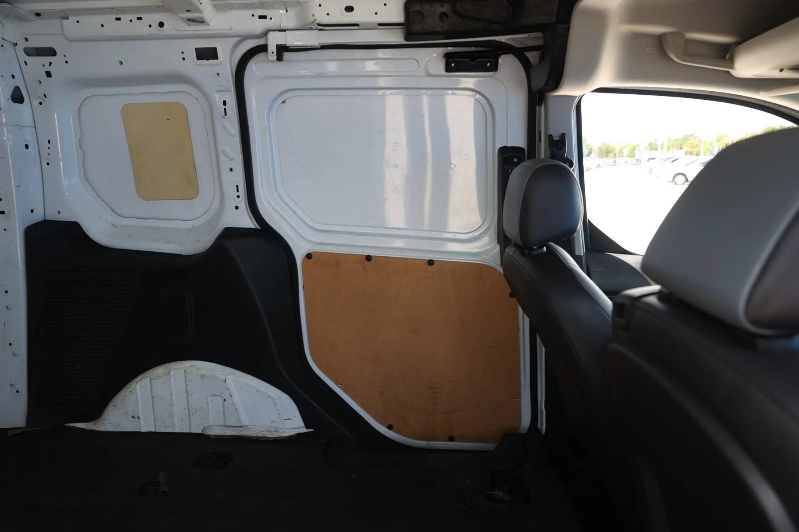 Used 2018 Ford Transit Connect XL FWD image 26