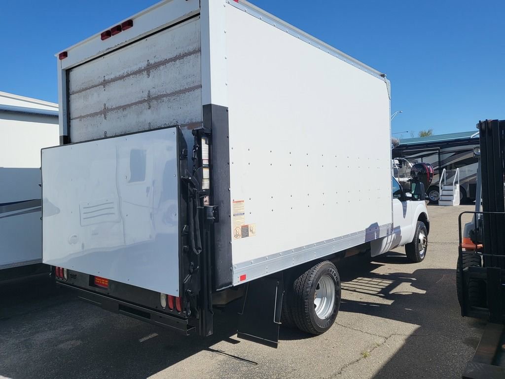 Used 2015 Ford F350 XL RWD image 2