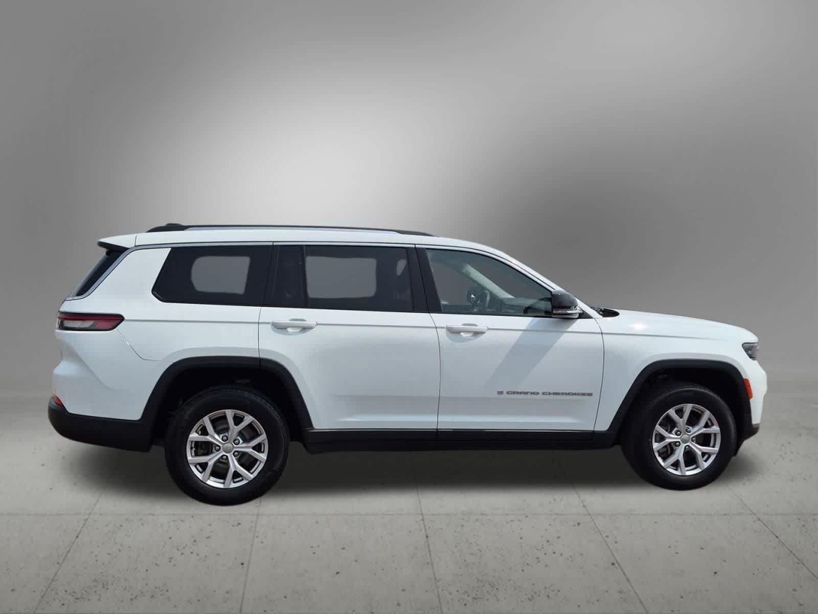 Used 2021 Jeep Grand Cherokee L Limited AWD/4WD image 7
