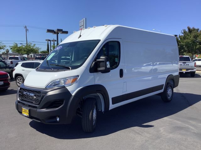 Used 2025 RAM ProMaster 2500 w/ Convenience Group FWD image 5