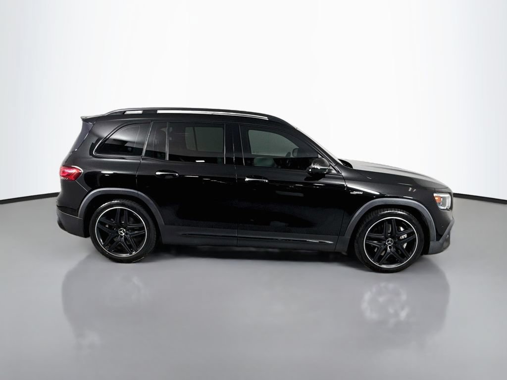 Used 2021 Mercedes-Benz GLB 35 AMG 4MATIC image 4