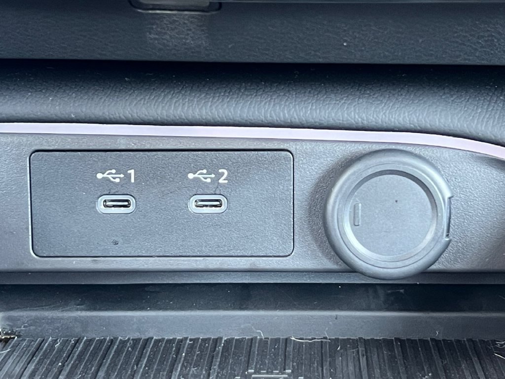 Certified 2026 Nissan Sentra SV w/ SV Convenience Package FWD image 6