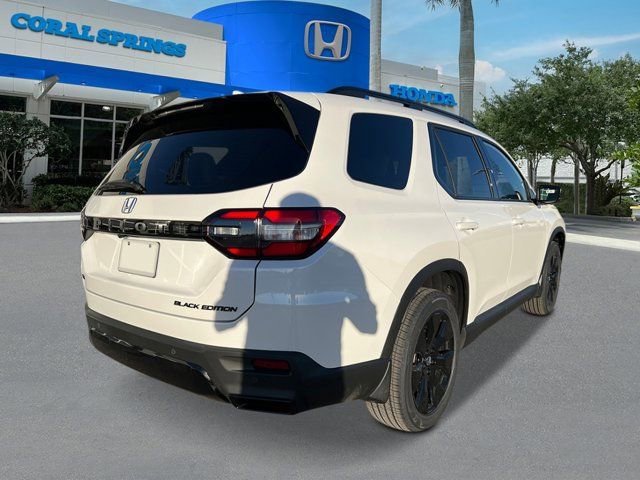 New 2026 Honda Pilot Black Edition image 5
