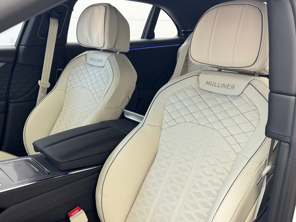 New 2026 Bentley Flying Spur Plug-In Hybrid image 4