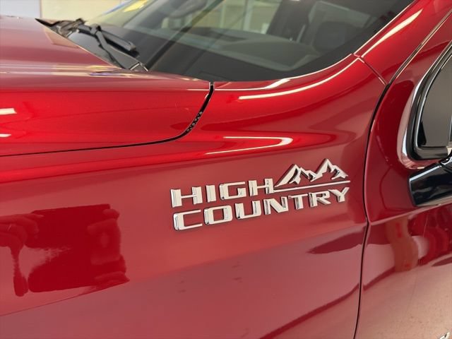 New 2026 Chevrolet Suburban High Country AWD/4WD image 13