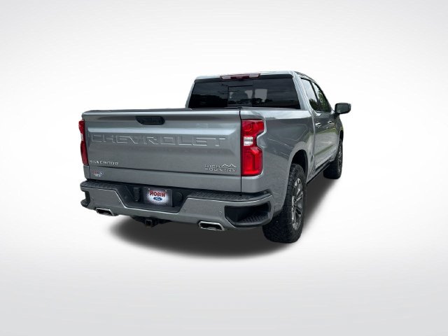 Used 2024 Chevrolet Silverado 1500 High Country w/ Technology Package AWD/4WD image 5