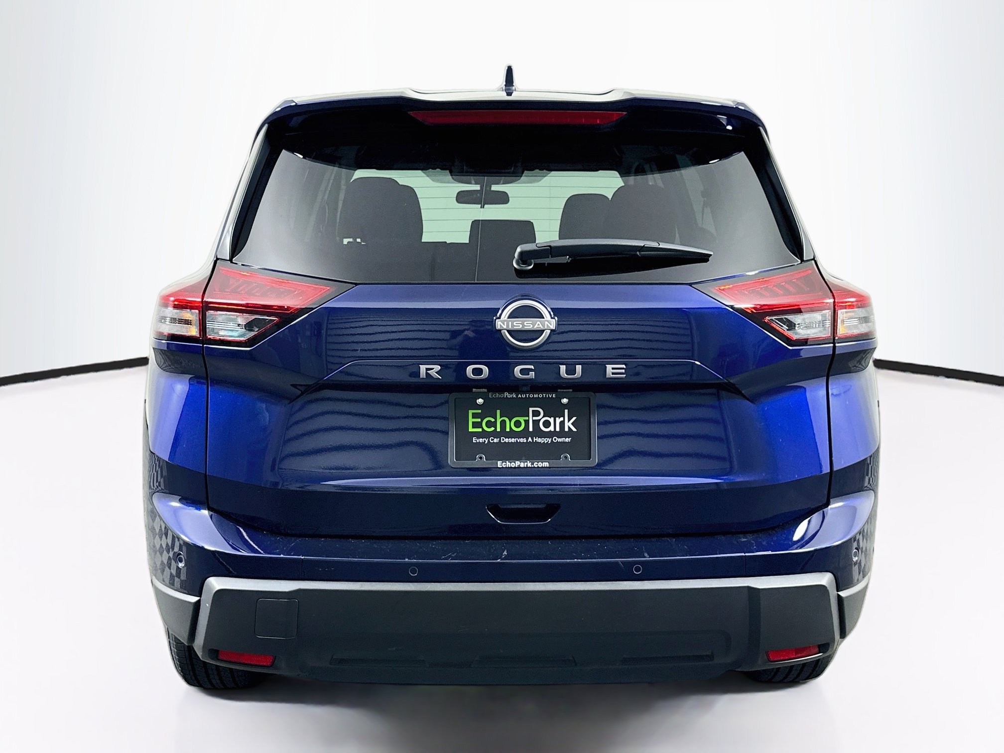 Used 2025 Nissan Rogue SV FWD image 7
