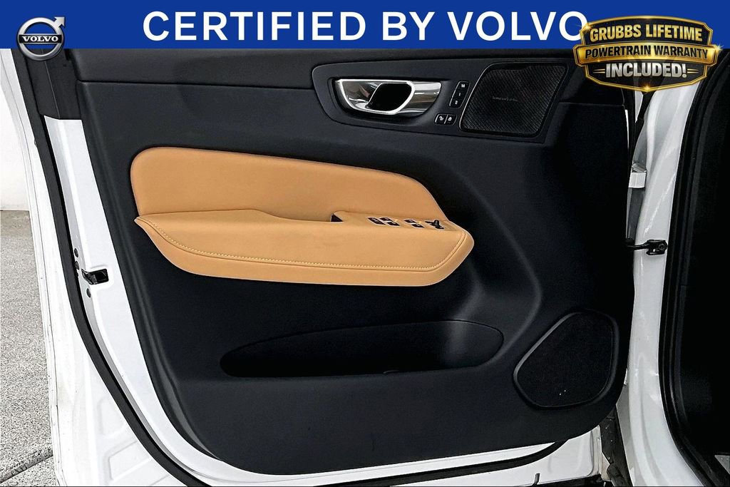 Used 2023 Volvo XC60 B5 Ultimate w/ Climate Package AWD/4WD image 23