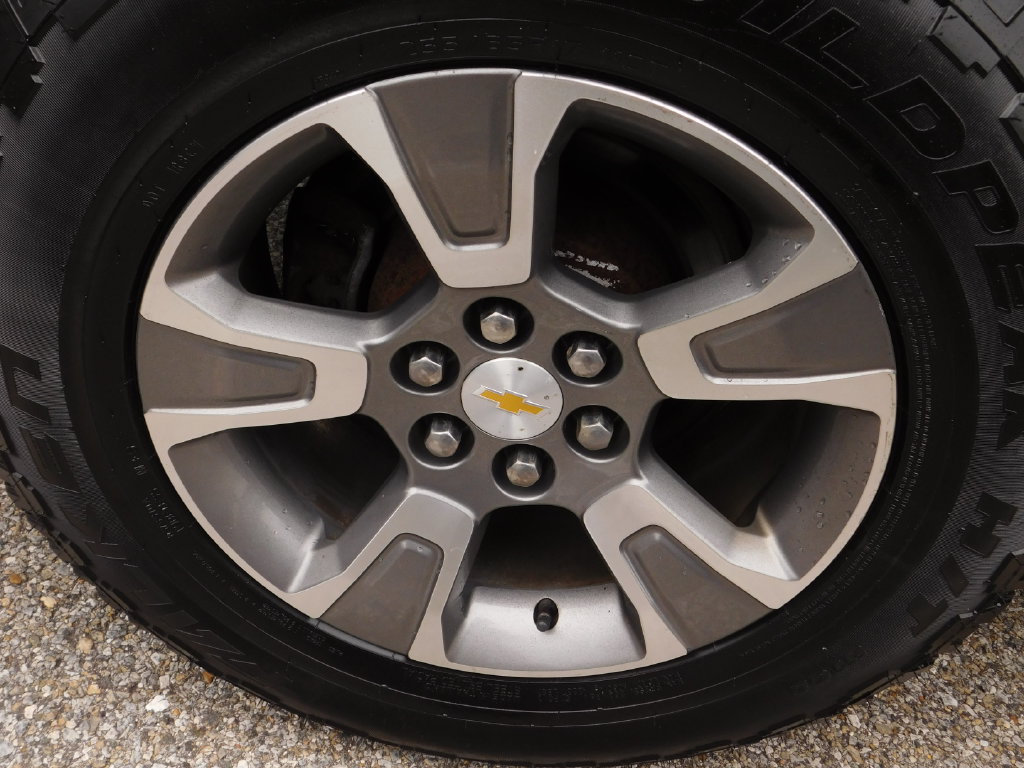 Used 2018 Chevrolet Colorado Z71 AWD/4WD image 36