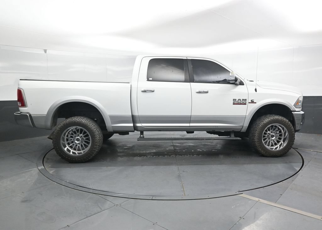 Used 2016 RAM 2500 Laramie AWD/4WD image 4