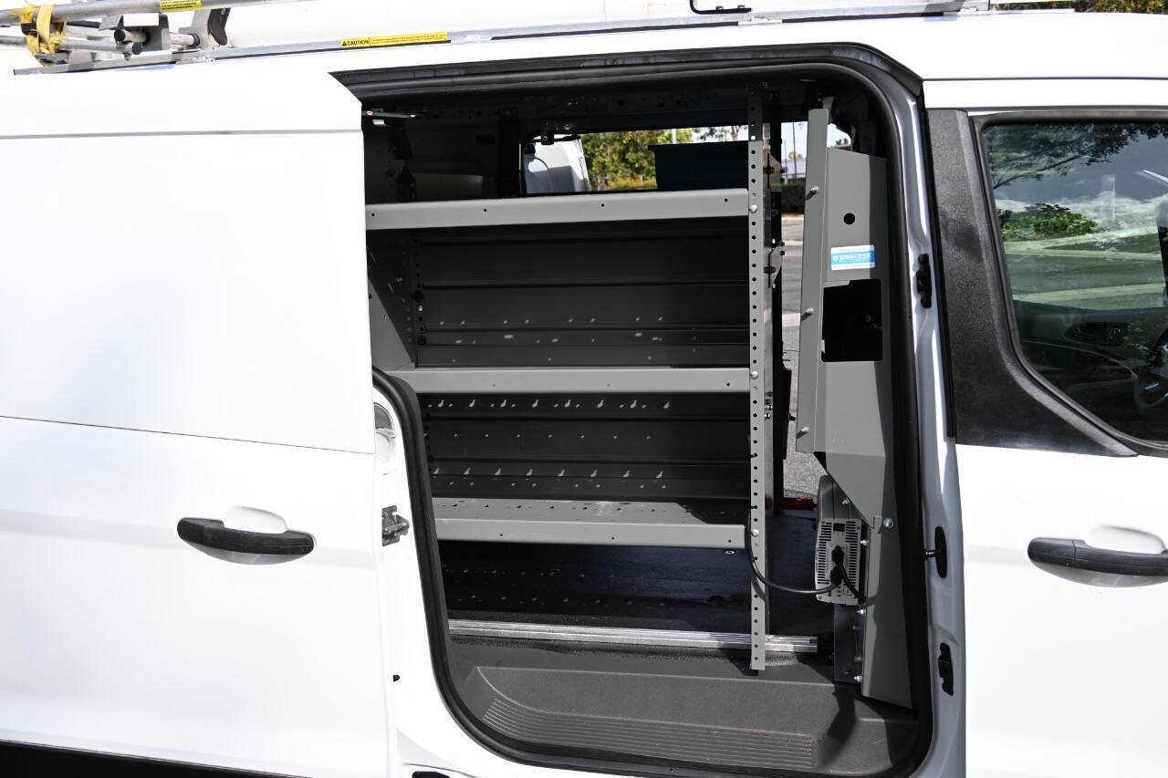 Used 2020 Ford Transit Connect XL FWD image 12
