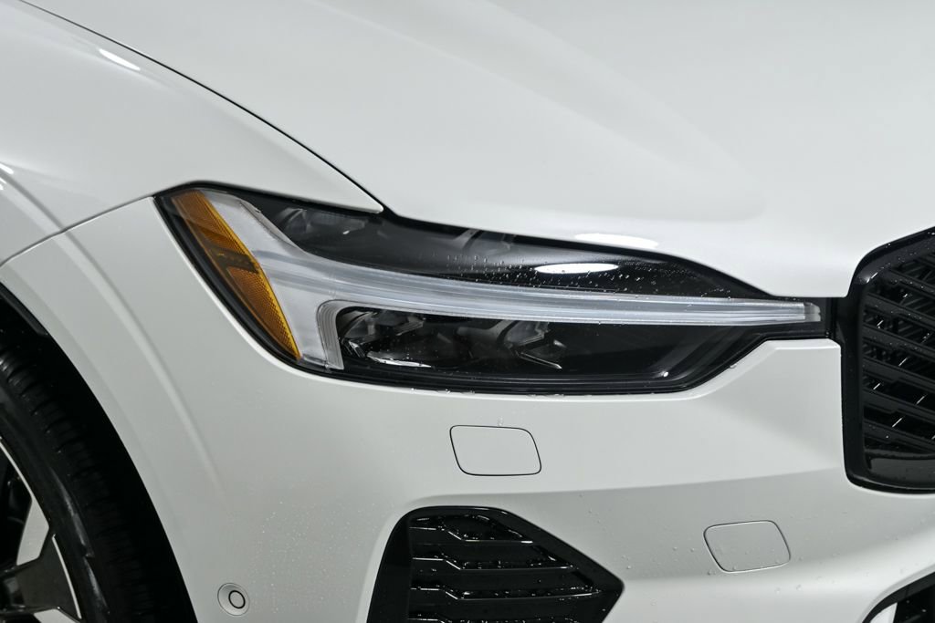 New 2026 Volvo XC60 B5 Ultra w/ Protection Package Premier image 37