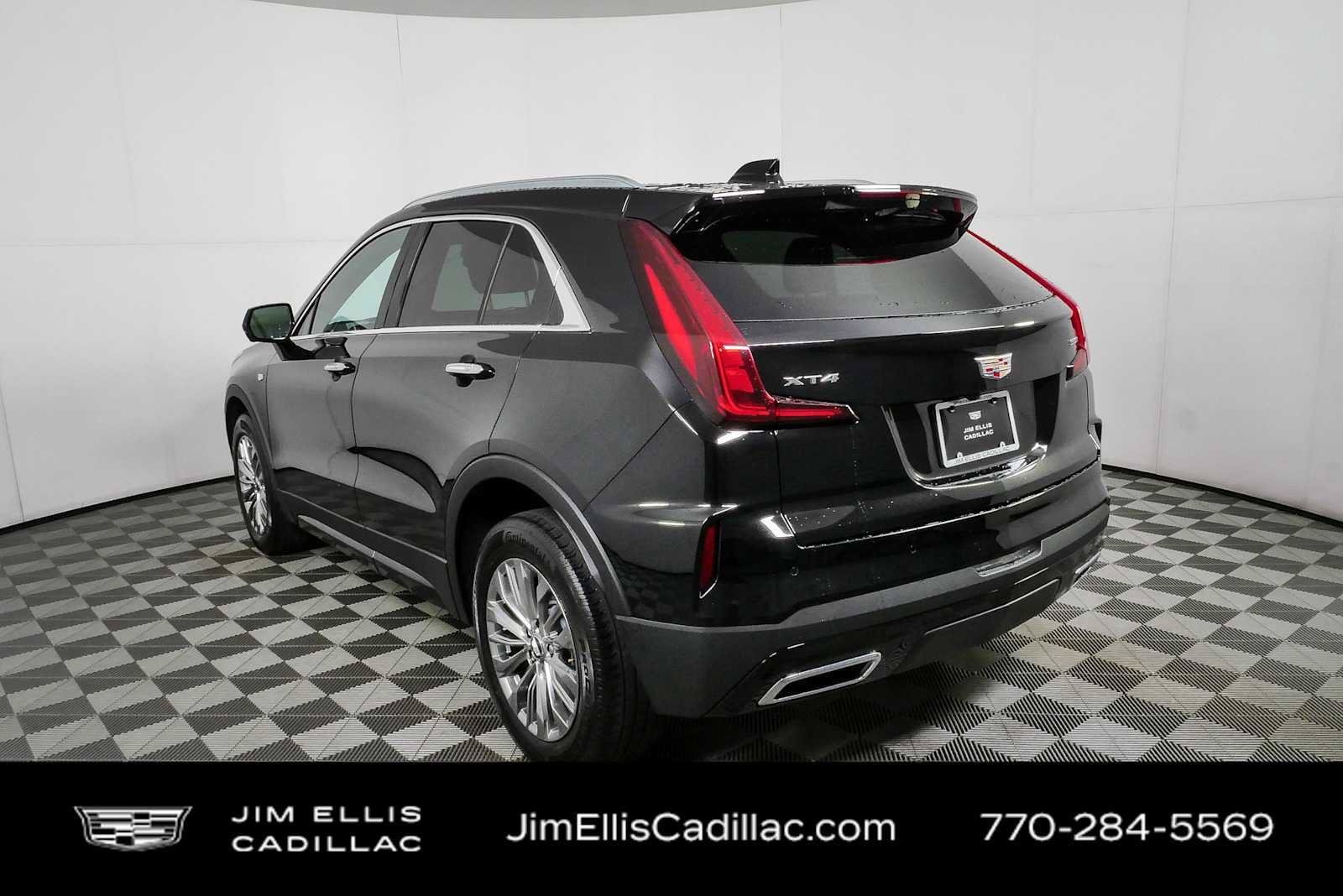 Certified 2025 Cadillac XT4 Premium Luxury FWD image 27