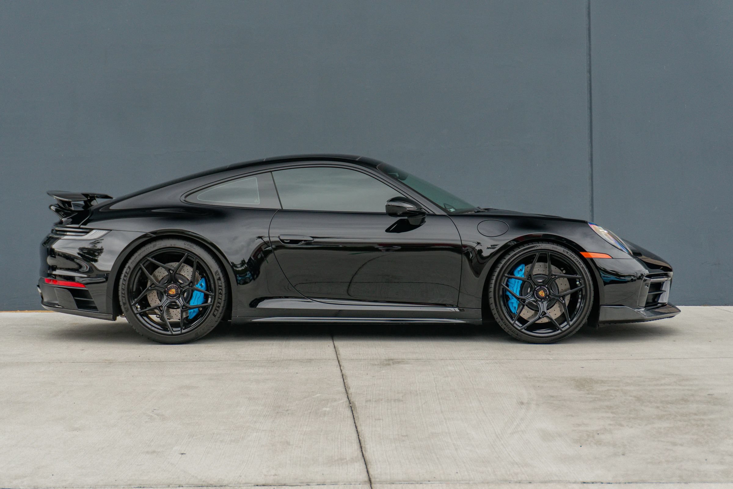 Used 2022 Porsche 911 Carrera 4 GTS w/ Premium Package AWD/4WD image 6