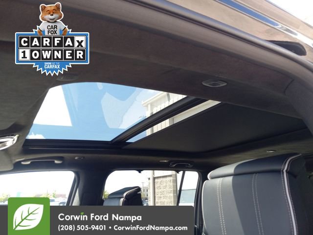 Used 2023 Jeep Grand Wagoneer Series II AWD/4WD image 22