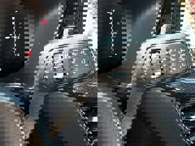 Certified 2025 Ford Escape ST-Line w/ Tech Pack #1 image 29