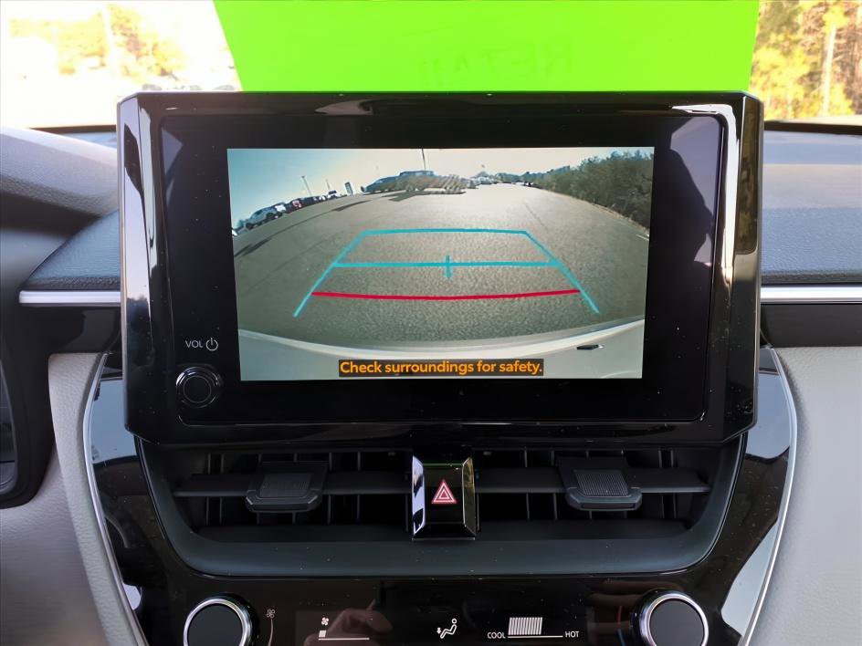 Used 2026 Toyota Corolla Cross L image 15