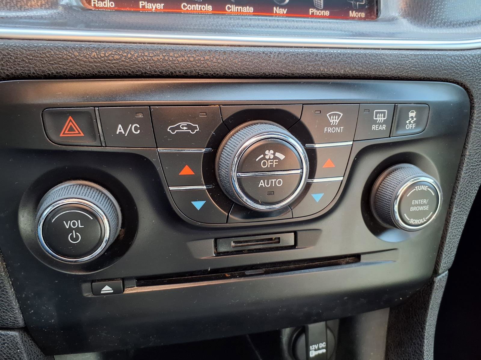 Used 2014 Dodge Charger R/T w/ Blacktop Package image 7