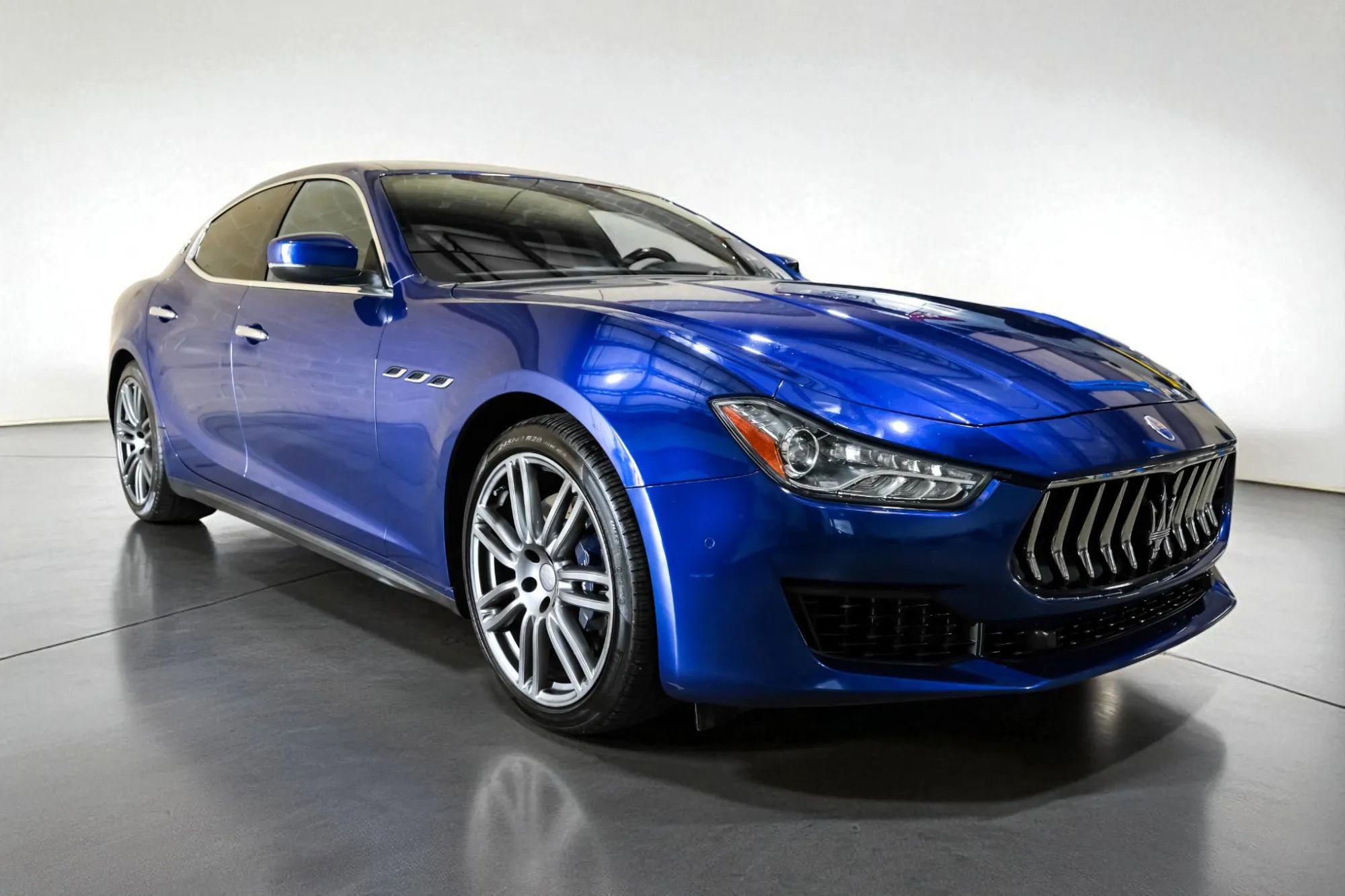 Used 2018 Maserati Ghibli S Q4 image 6