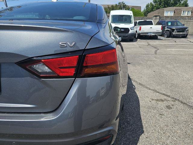 Used 2024 Nissan Altima 2.5 SV FWD image 33
