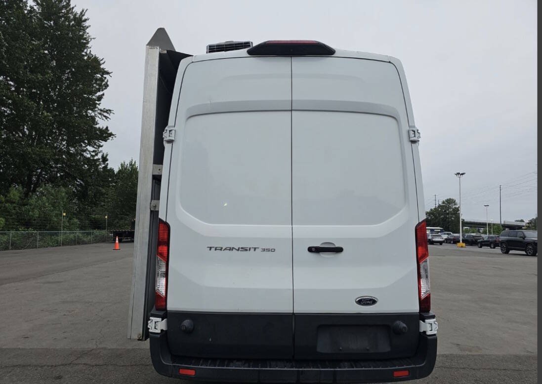 Used 2018 Ford Transit 350 148 High Roof Extended RWD image 6