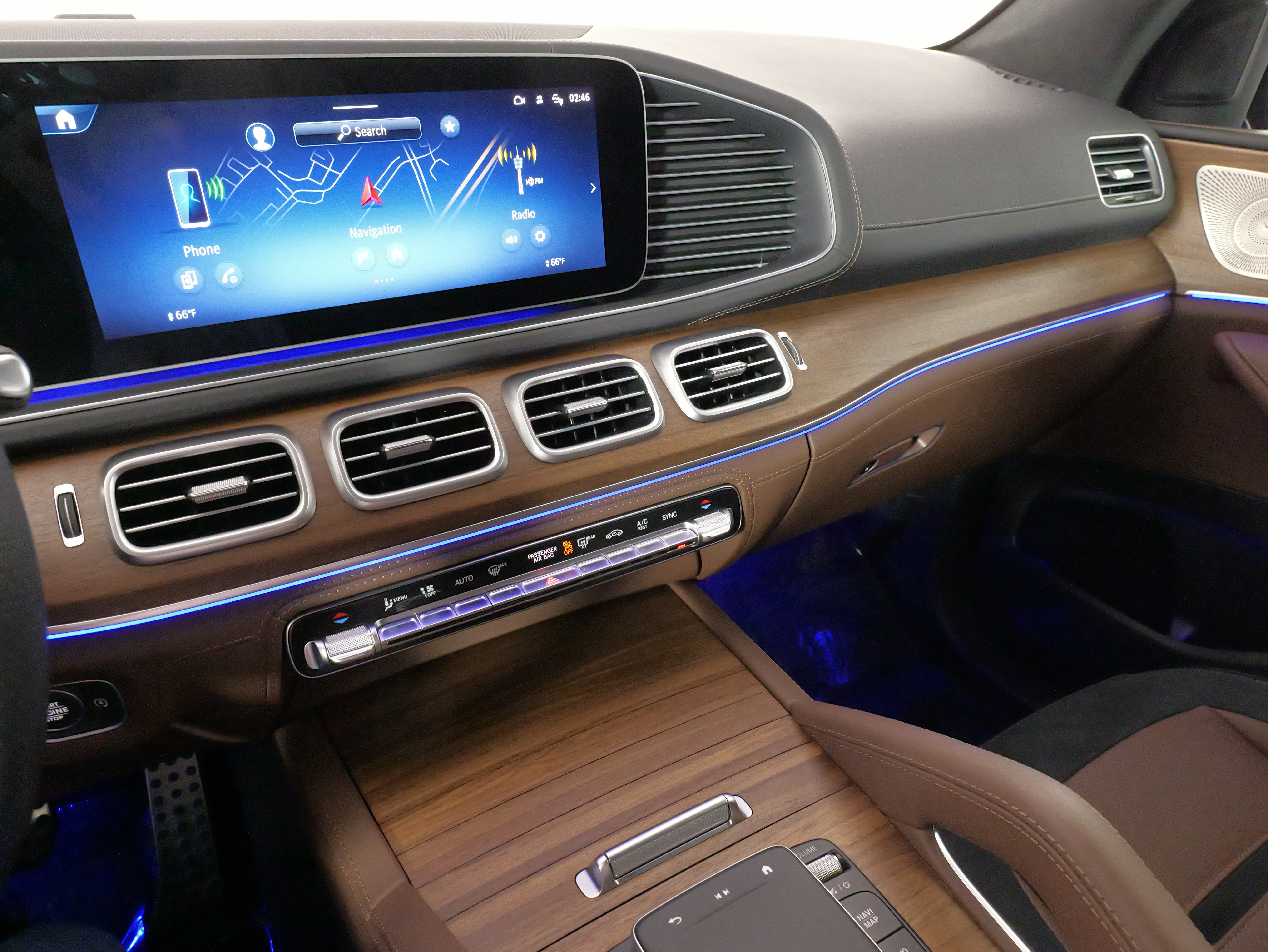 Used 2025 Mercedes-Benz GLS 63 AMG 4MATIC image 63