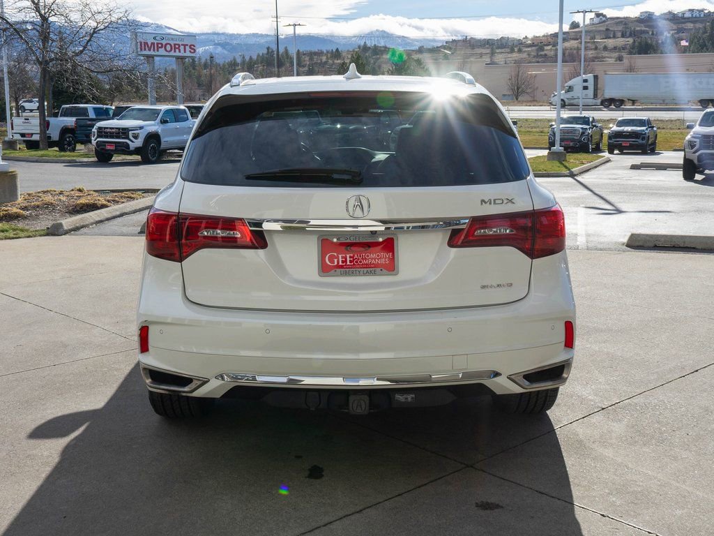 Used 2020 Acura MDX SH-AWD w/ Advance Package image 6