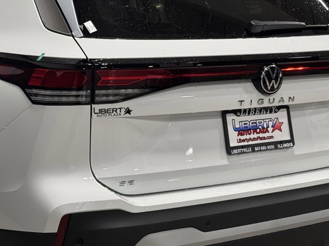New 2026 Volkswagen Tiguan SE image 18