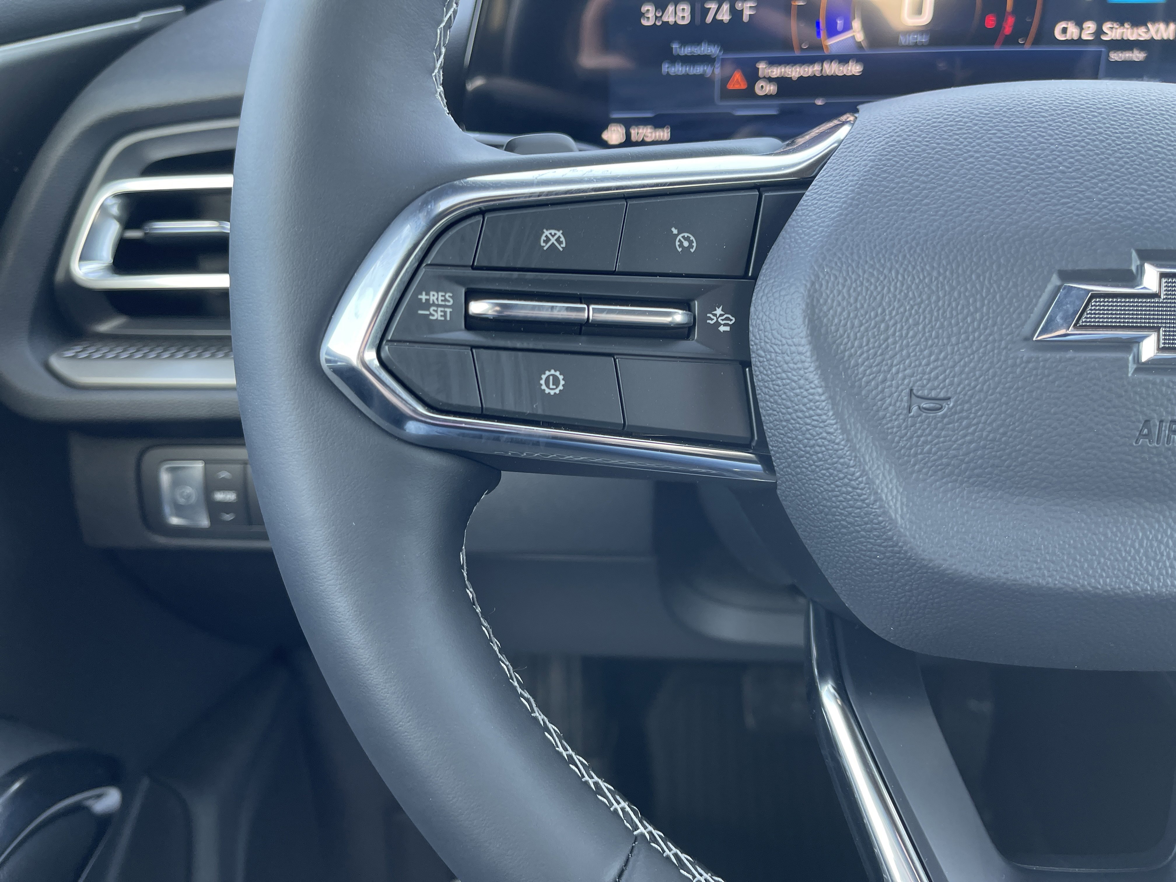 New 2026 Chevrolet Traverse LT w/ Midnight/Sport Edition image 17