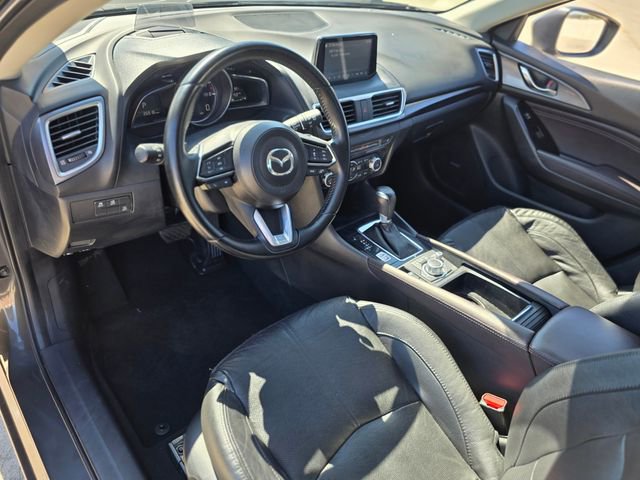 Used 2018 MAZDA MAZDA3 Grand Touring w/ Premium Equipment Package image 19
