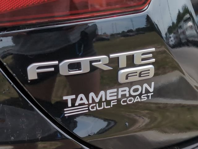 Used 2023 Kia Forte LX FWD image 5