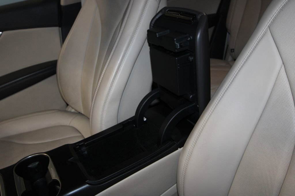 Used 2016 Lincoln MKX Reserve w/ Driver Assistance Package image 24