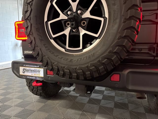 Used 2024 Jeep Wrangler Unlimited Rubicon w/ Technology Group AWD/4WD image 13