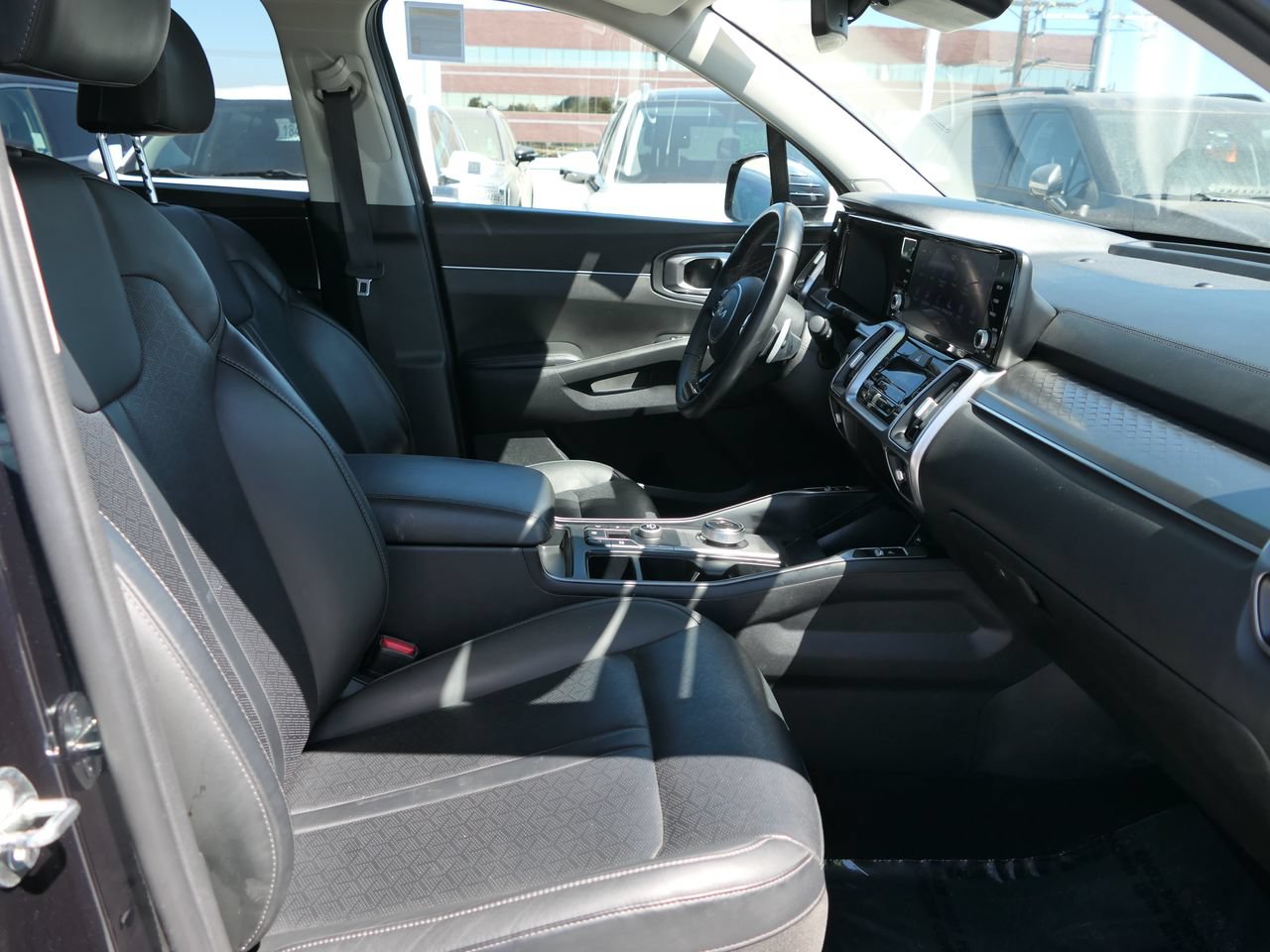 Used 2023 Kia Sorento EX FWD image 27