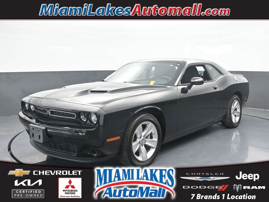 Used 2023 Dodge Challenger SXT