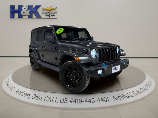 Used 2021 Jeep Wrangler Unlimited Sahara AWD/4WD image 1