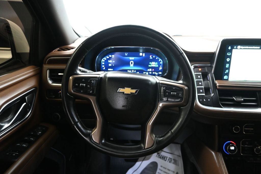 Used 2023 Chevrolet Suburban High Country w/ Premium Package 2 AWD/4WD image 35