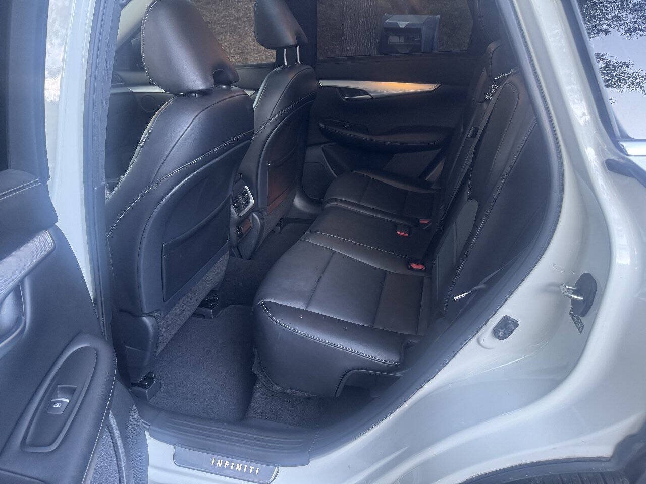 Used 2020 INFINITI QX50 Luxe AWD/4WD image 22