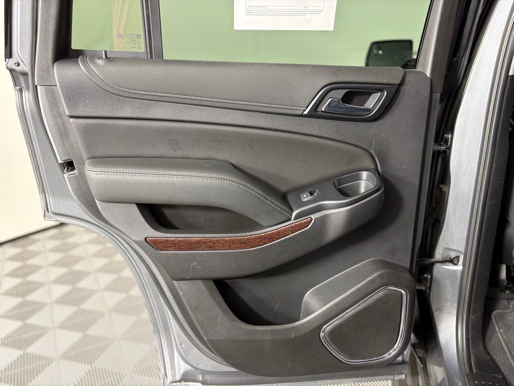 Used 2020 GMC Yukon SLE w/ SLE Value Package AWD/4WD image 43