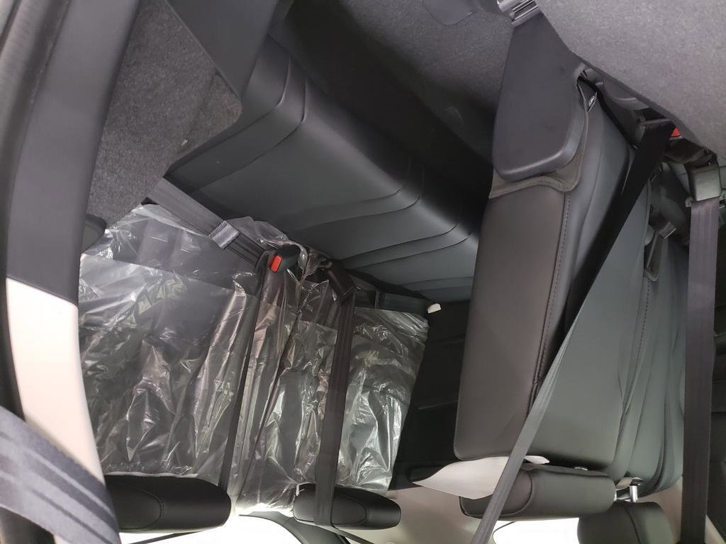 Certified 2025 Acura MDX SH-AWD image 8