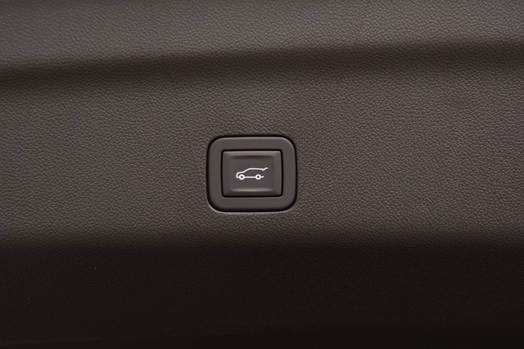 New 2026 Chevrolet Suburban Premier AWD/4WD image 27