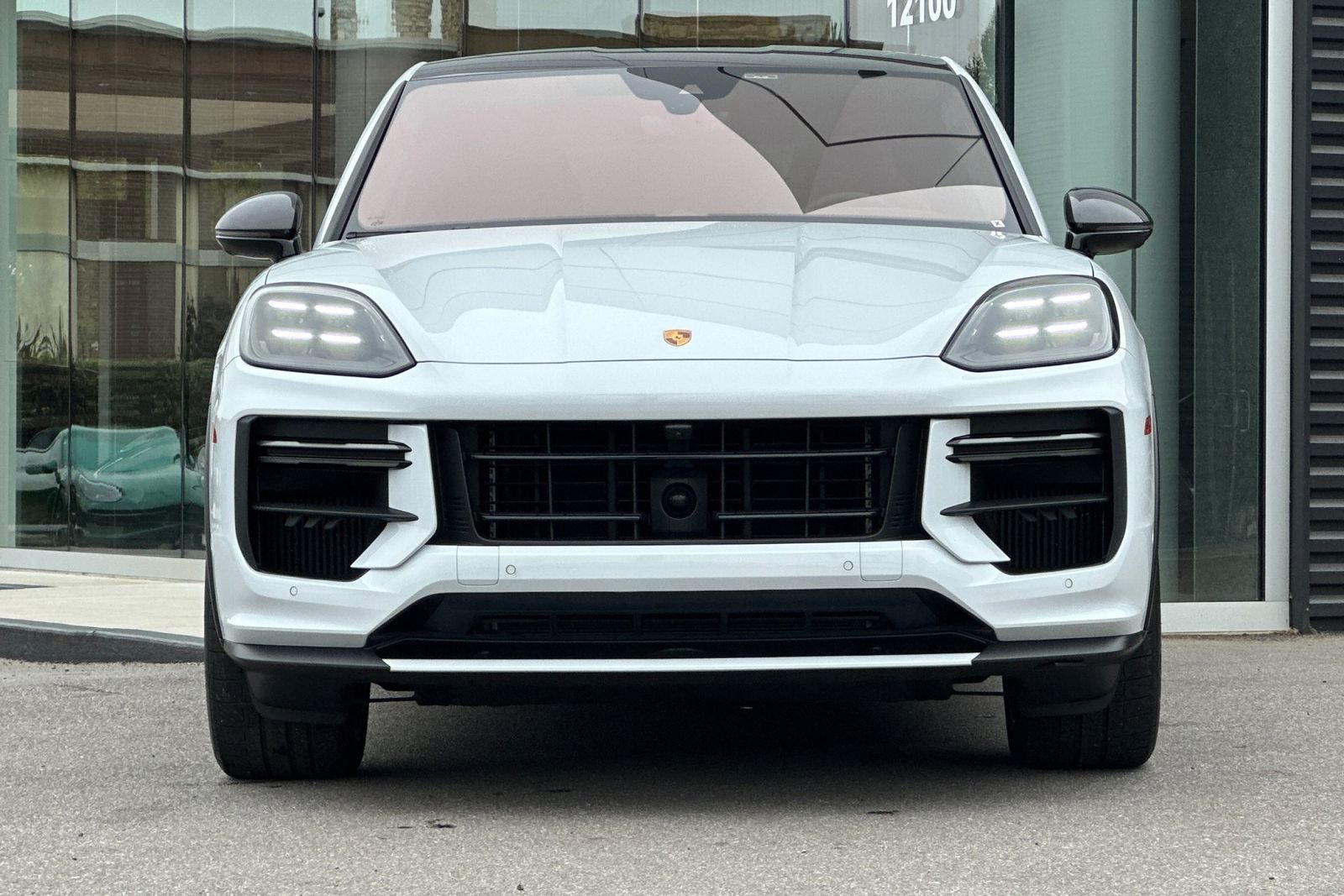 Certified 2024 Porsche Cayenne Turbo GT AWD/4WD image 11