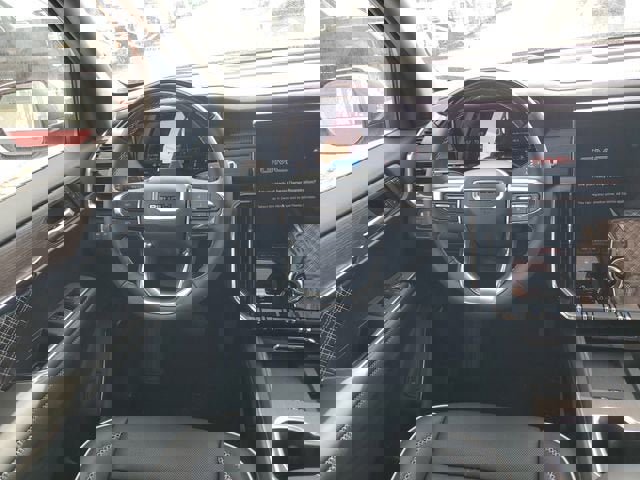 New 2026 GMC Acadia Denali image 13