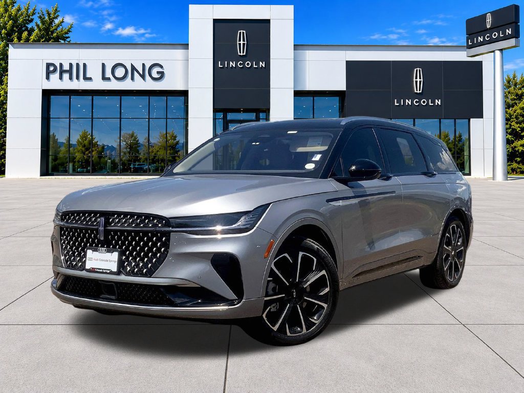 Used 2025 Lincoln Nautilus Reserve