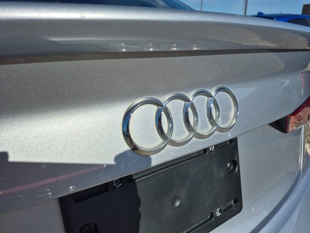 Used 2018 Audi A3 2.0T Premium image 12