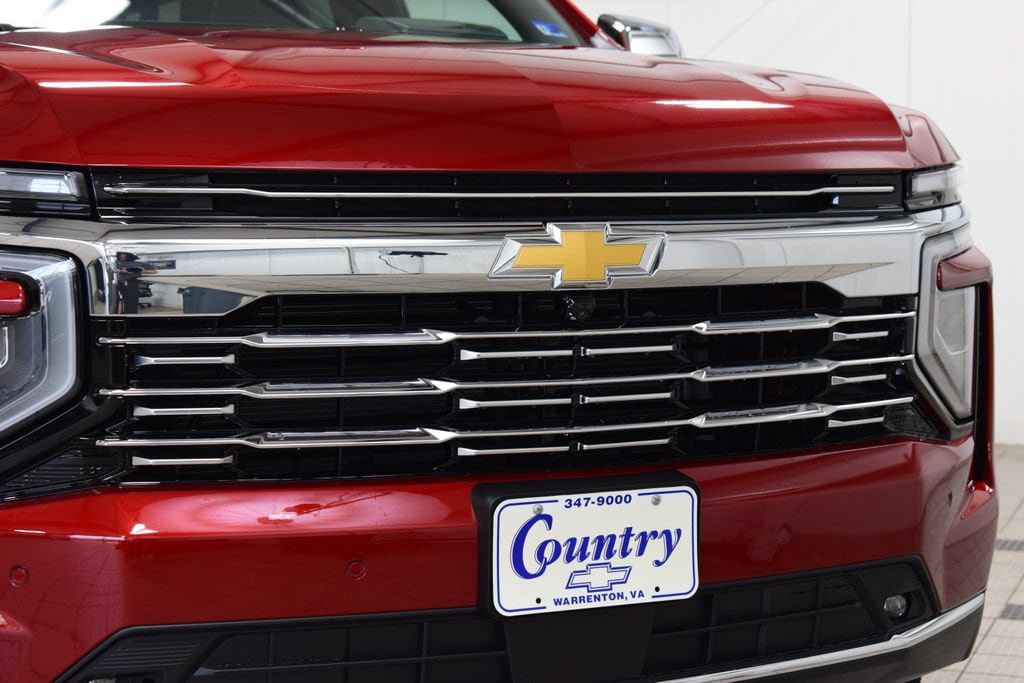 New 2026 Chevrolet Suburban Premier AWD/4WD image 11