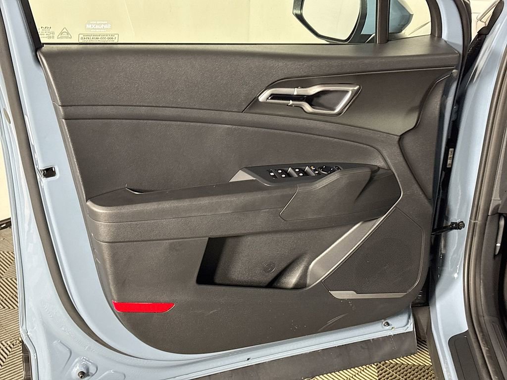 New 2026 Kia Sportage S image 10