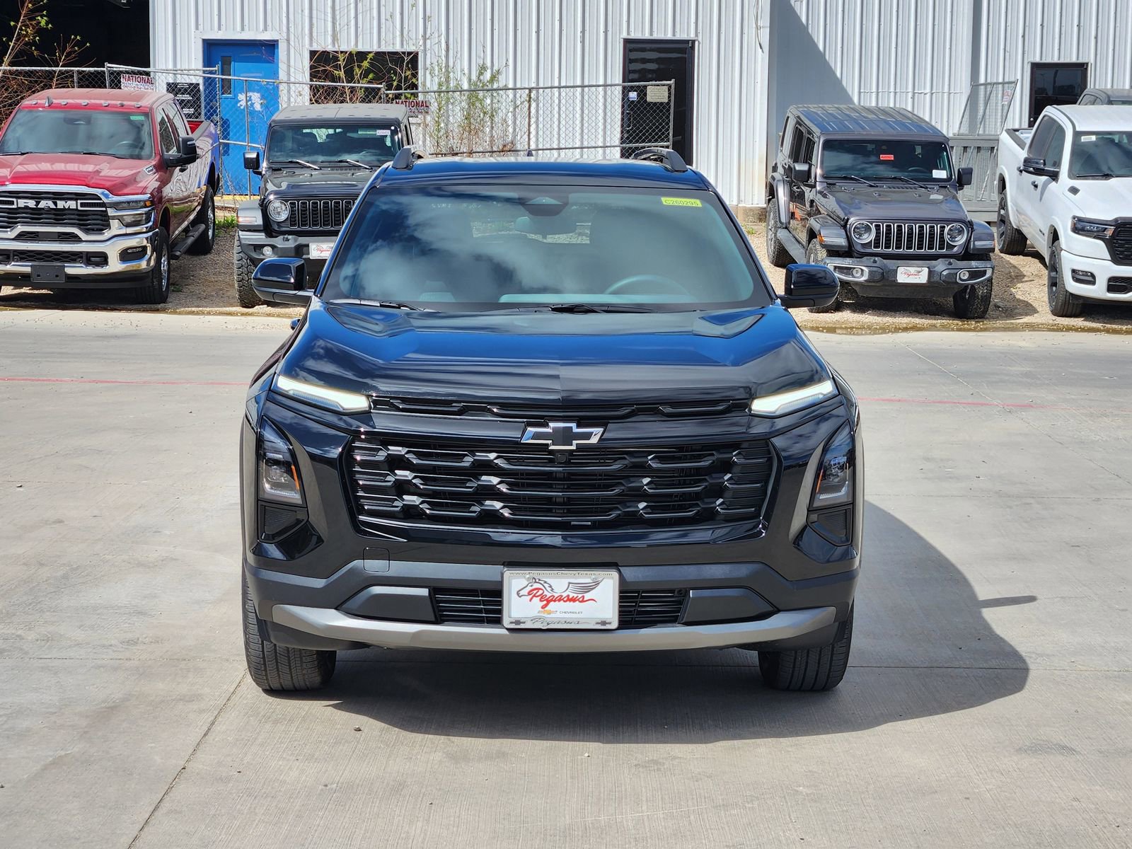 New 2026 Chevrolet Equinox LT w/ Midnight Edition image 6