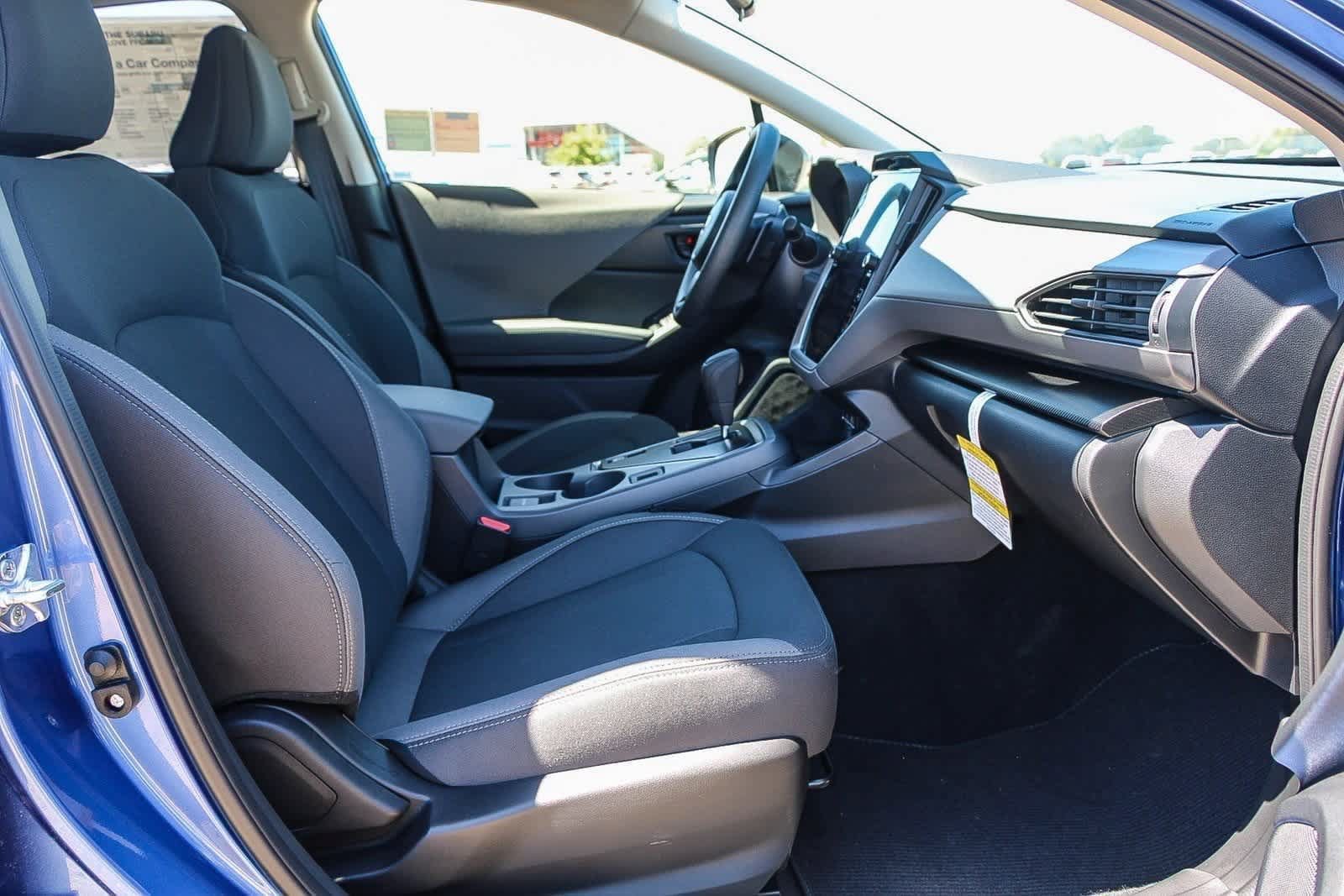 Certified 2025 Subaru Crosstrek 2.5i Premium AWD/4WD image 4